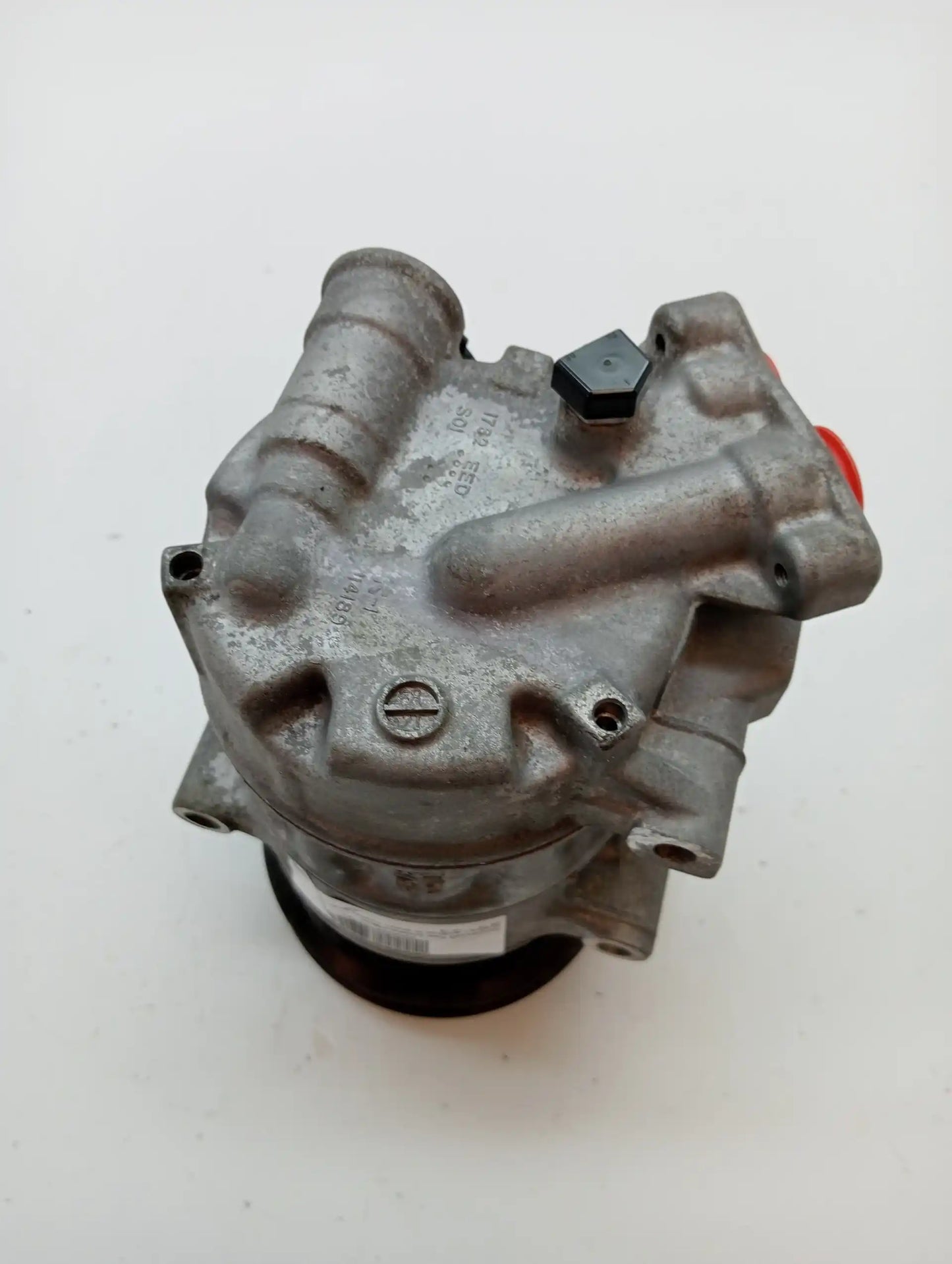 Air Conditioning Compressor 926003123R | Renault Megane III Grandtour 