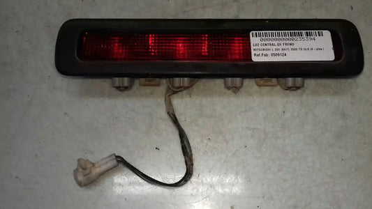 Luz de freno central | mitsubishi l200 