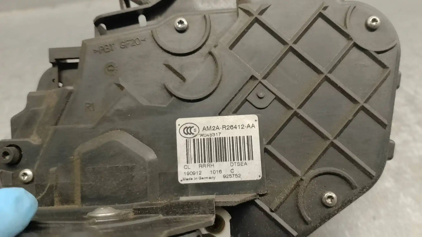 Cerradura de puerta delantera derecha AM2AR26412AA | Ford S-Max