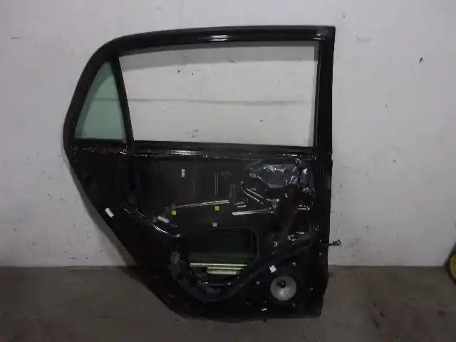 Puerta Trasera Izquierda 6700413330 | Toyota Corolla E12