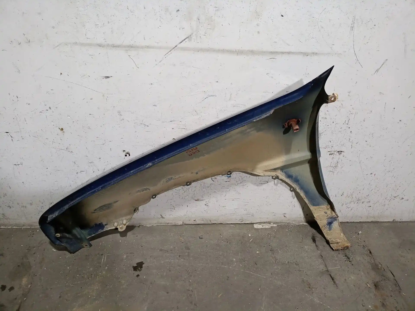 Right Mudguard | Nissan Terrano R20 