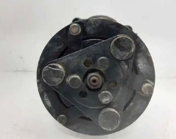 Compressor de Ar Condicionado 24421642 | Opel Corsa C