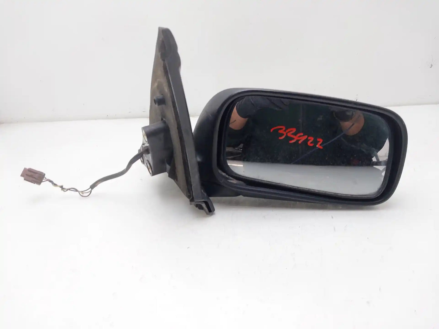 Retrovisor Derecho 963011N600 | Nissan Almera N15