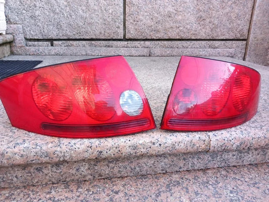 Right Tail Light | Audi TT (8N3)